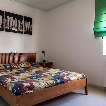Holiday home Casa Con Jardin-wifi Free L'Escala