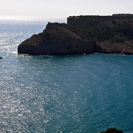 Holiday home Casa Con Jardin-wifi Free L'Escala